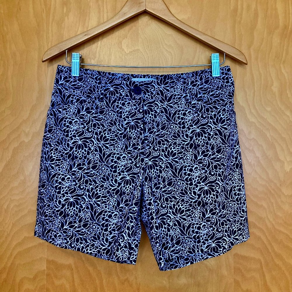 Talbots Relaxed Chino Shorts, Navy/White Floral Print , Women's size 6Pe…